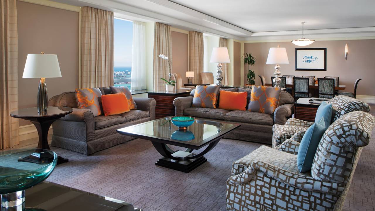 PRESIDENTIAL SUITE5